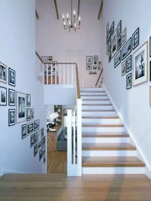 楼梯过道照片墙实景效果图2
